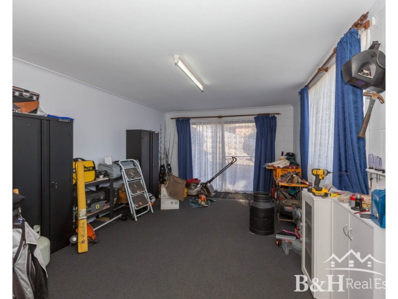 23 Quinn Street, Penguin TAS 7316