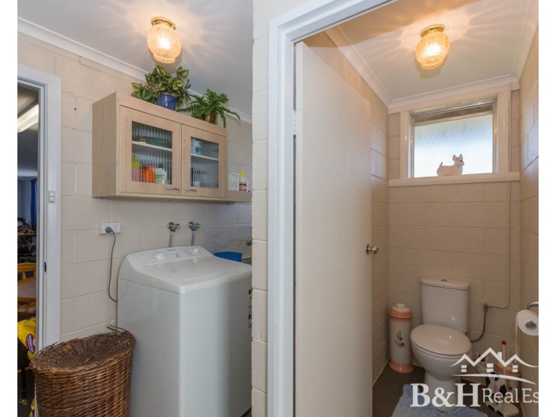 23 Quinn Street, Penguin TAS 7316