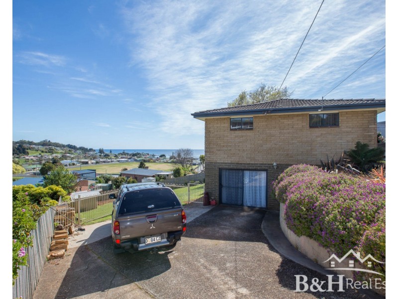 23 Quinn Street, Penguin TAS 7316