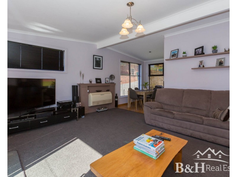 31 Deviation Road, Penguin TAS 7316