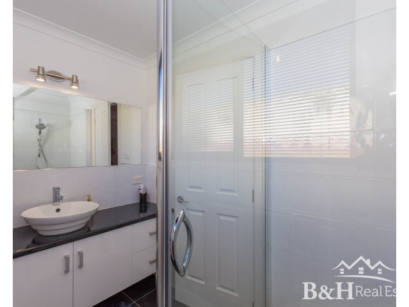 31 Deviation Road, Penguin TAS 7316