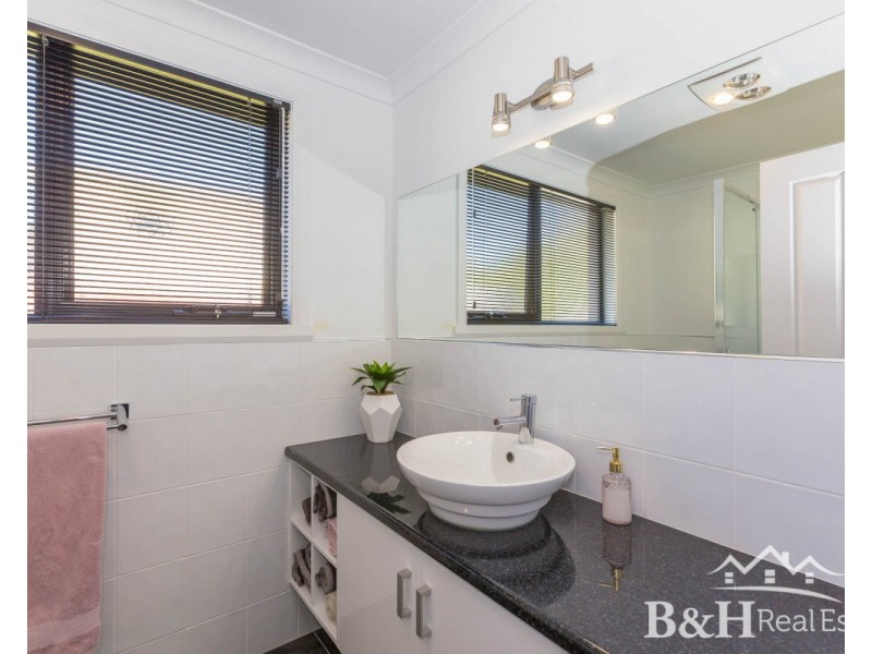31 Deviation Road, Penguin TAS 7316