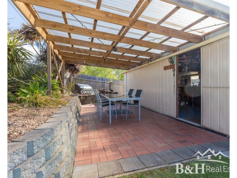 31 Deviation Road, Penguin TAS 7316