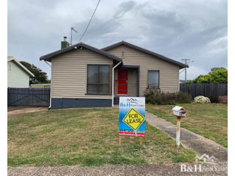 137 Parker Street, Devonport TAS 7310