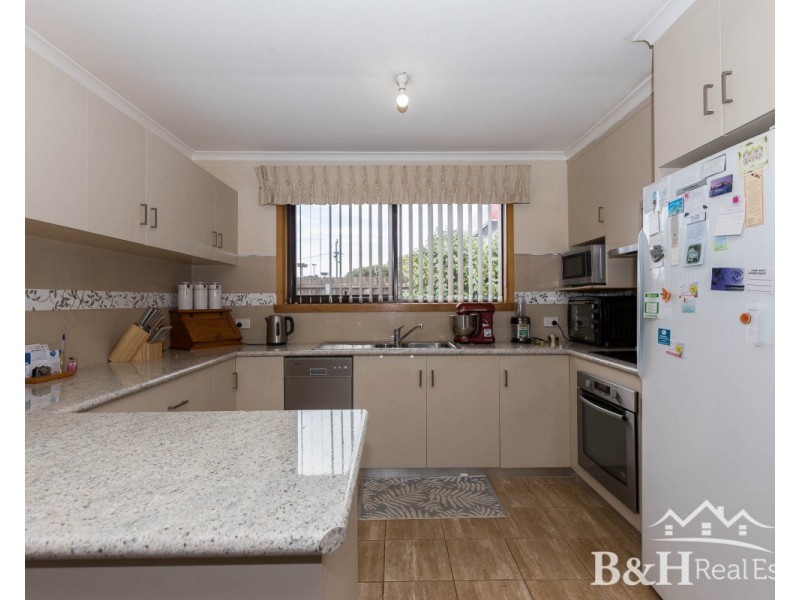 3/81 Stewart Street, Devonport TAS 7310