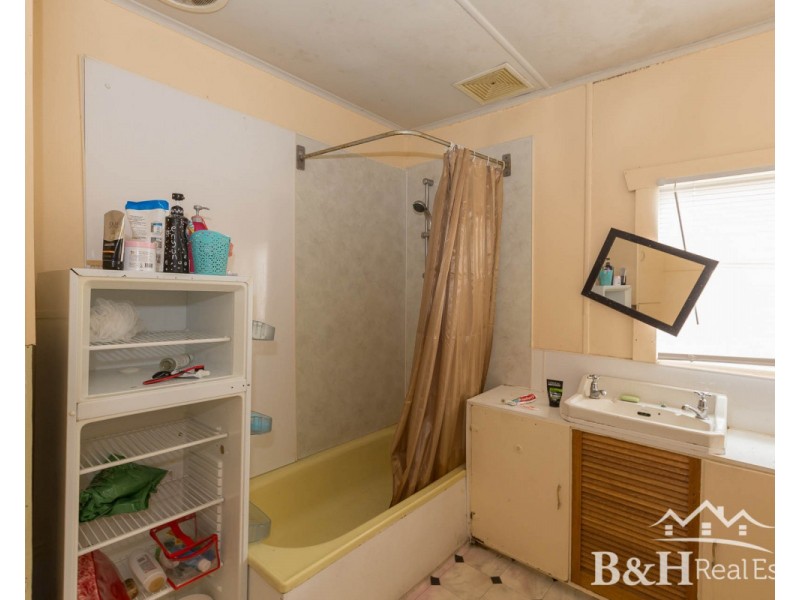 49 Leven Street, Ulverstone TAS 7315