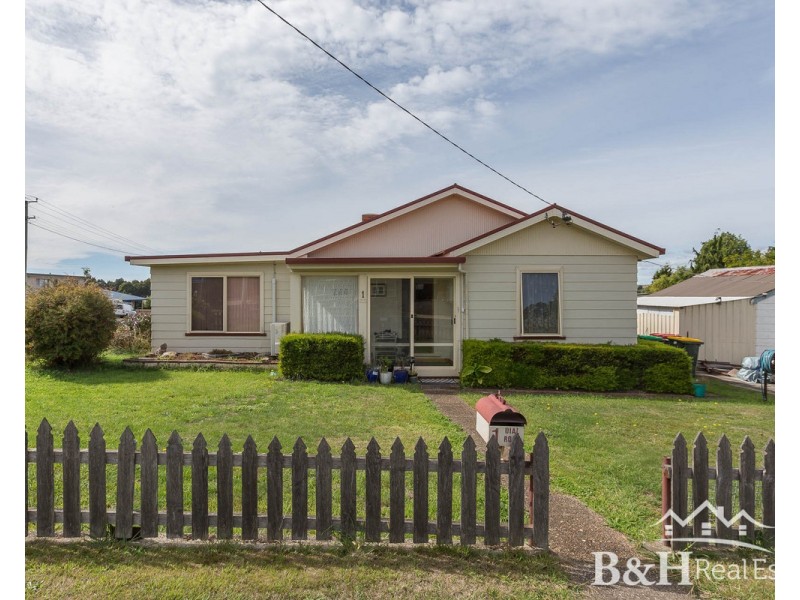 1 Dial Road, Penguin TAS 7316