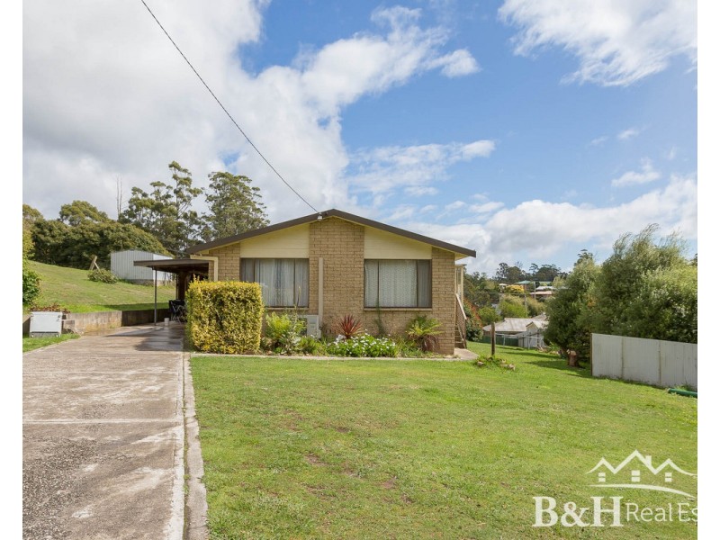 4 Reid Street, West Ulverstone TAS 7315