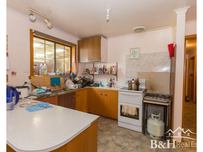 4 Reid Street, West Ulverstone TAS 7315