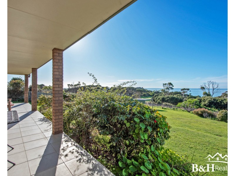 404 Penguin Road, West Ulverstone TAS 7315