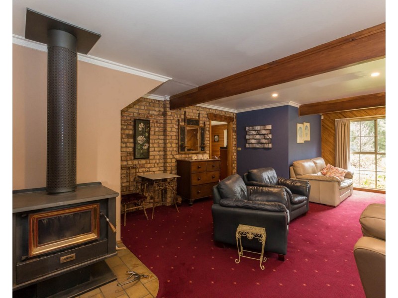9 Olivers Road, West Ulverstone TAS 7315