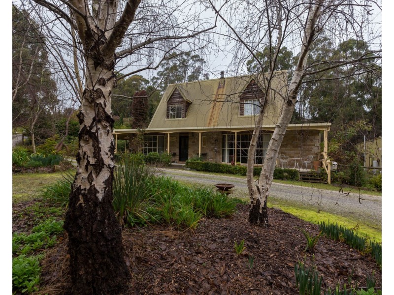 9 Olivers Road, West Ulverstone TAS 7315