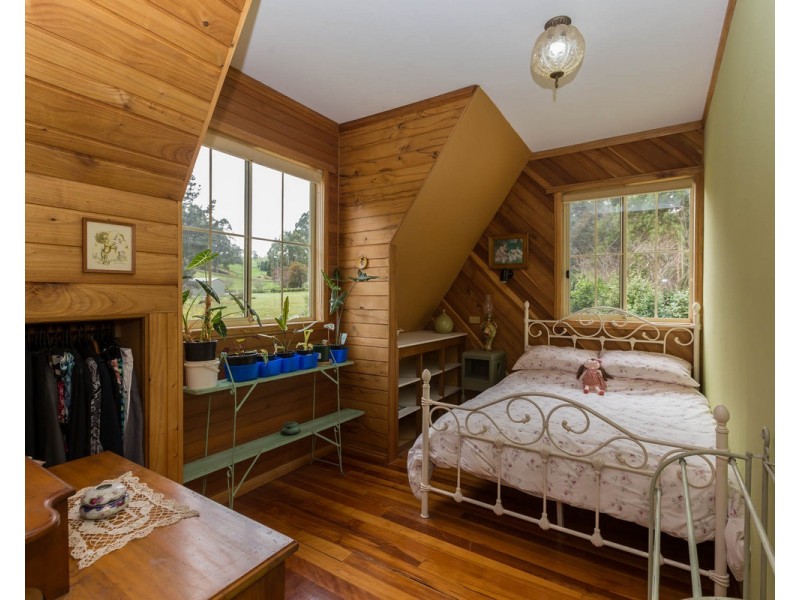 9 Olivers Road, West Ulverstone TAS 7315
