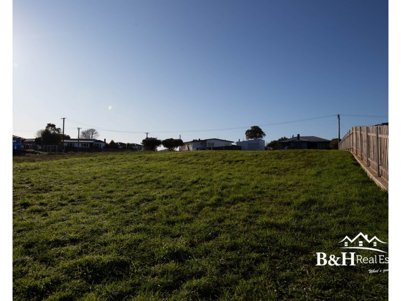 14 O’Grady Street, Havenview TAS 7320