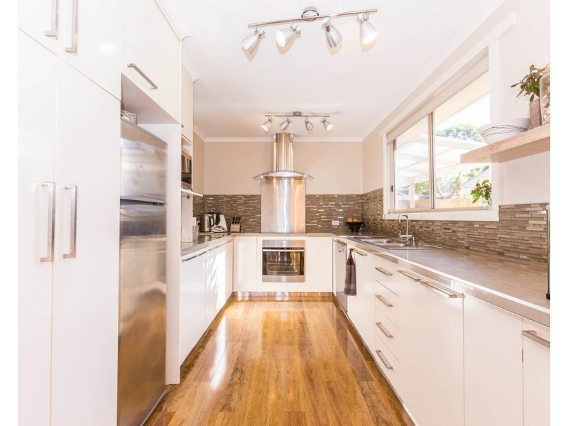 9 Kenelm Avenue, Sisters Beach TAS 7321