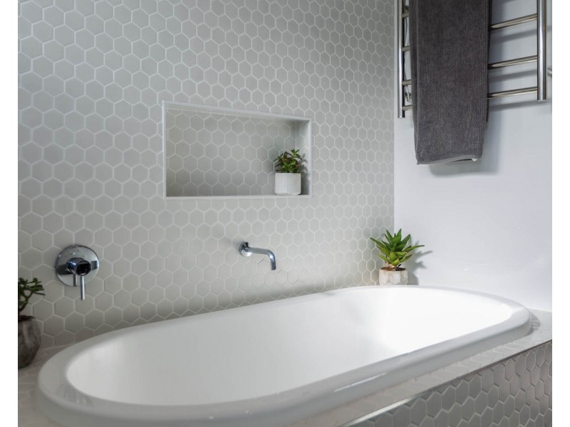 9 Kenelm Avenue, Sisters Beach TAS 7321