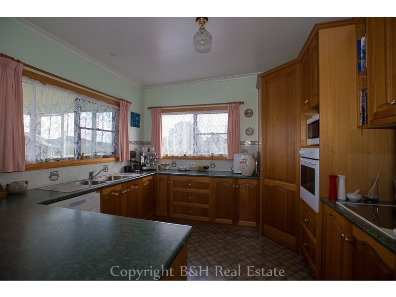 428 Smarts Road, Oldina TAS 7325
