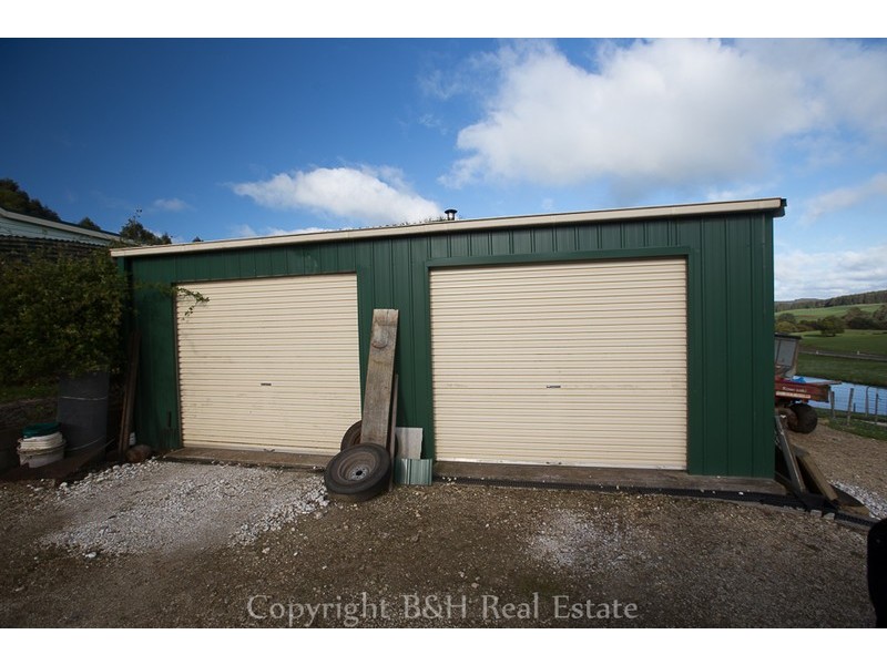 428 Smarts Road, Oldina TAS 7325