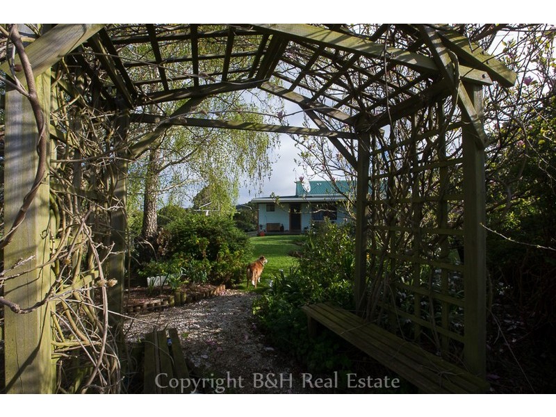 428 Smarts Road, Oldina TAS 7325