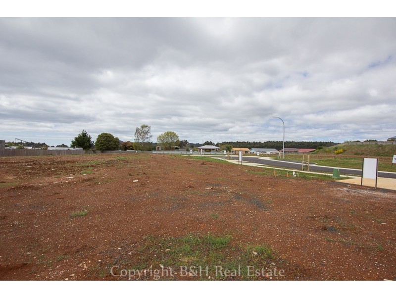 Lot 13, 11 Roslyn Avenue, Romaine TAS 7320