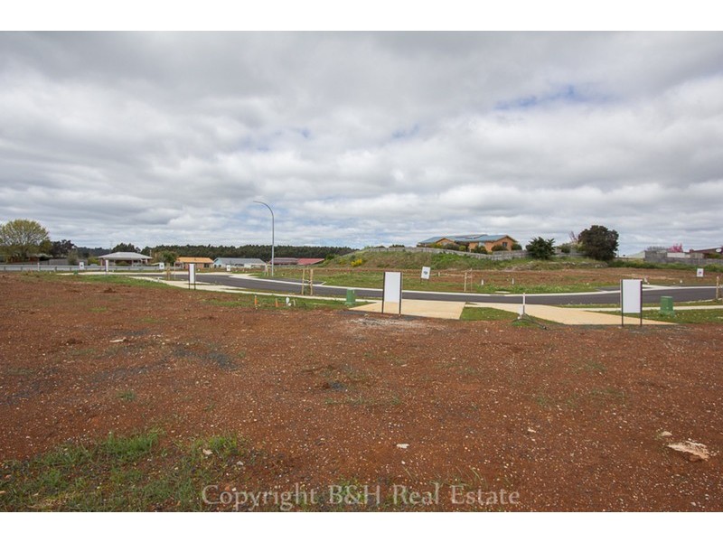 Lot 13, 11 Roslyn Avenue, Romaine TAS 7320