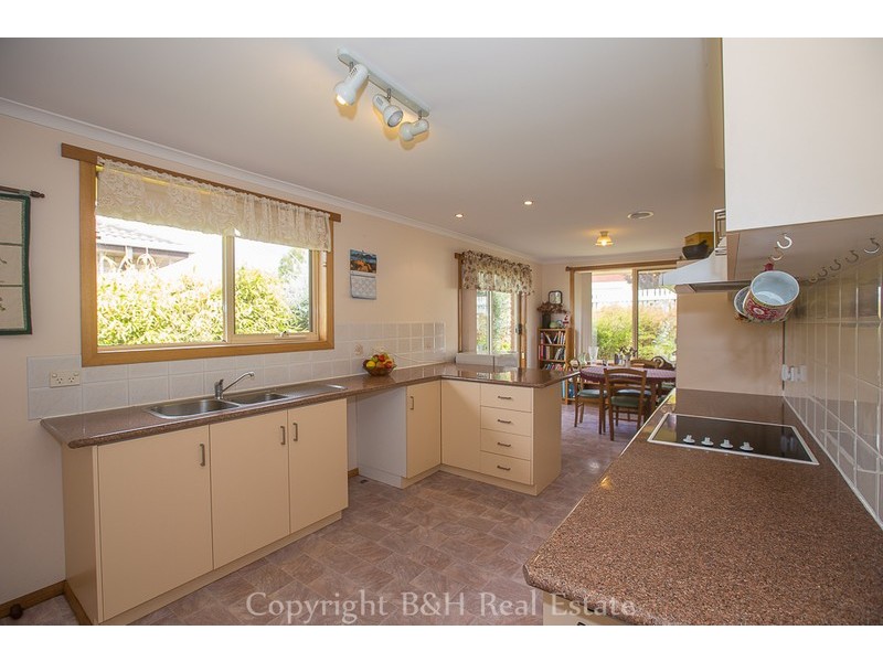 5 Laurel Place, Ulverstone TAS 7315