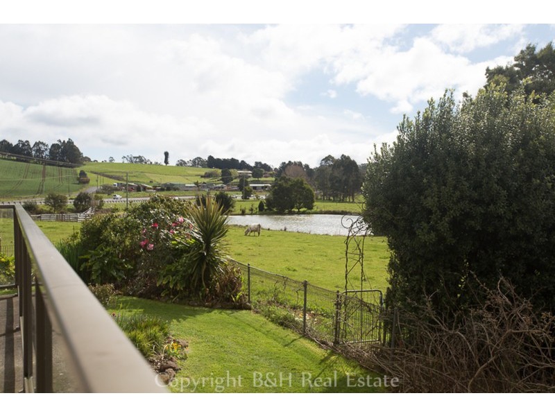 11864 Bass Highway, West Ulverstone TAS 7315