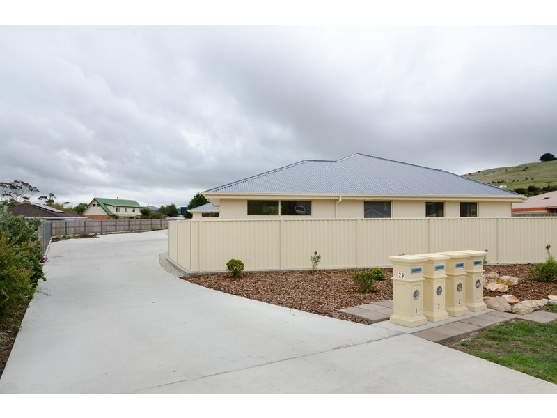 2/29 Freestone Crescent, Wynyard TAS 7325