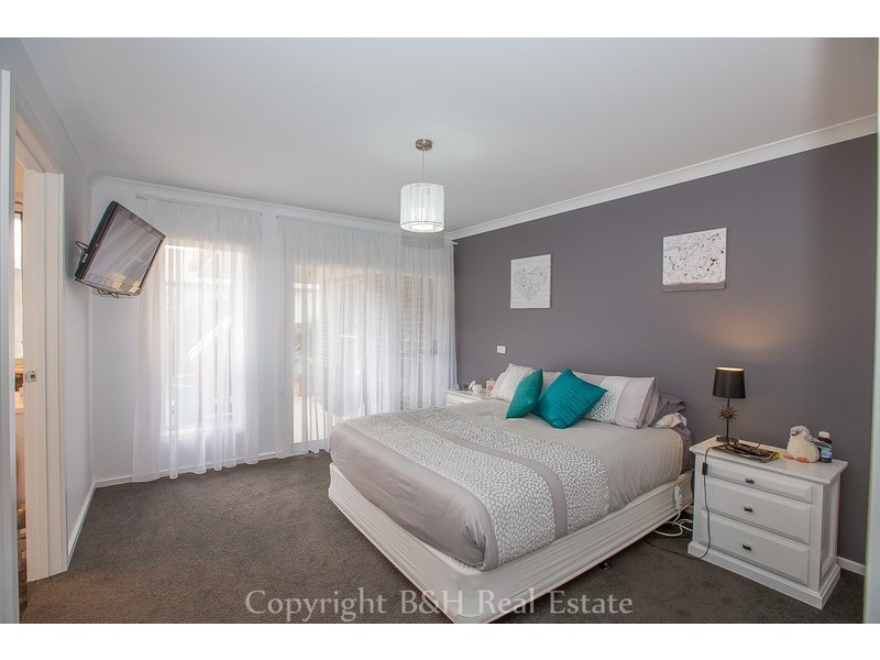 382 Preservation Dr, Sulphur Creek TAS 7316