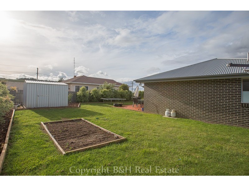 382 Preservation Dr, Sulphur Creek TAS 7316