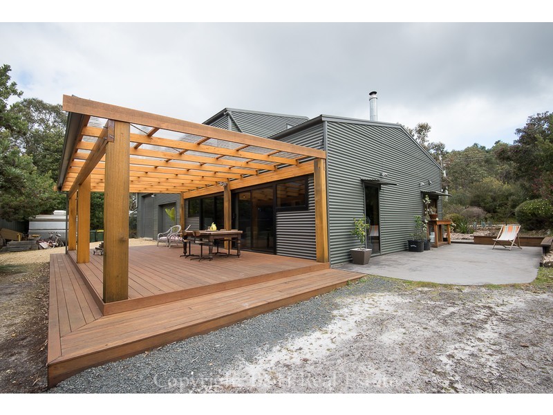 33a Banksia Ave, Sisters Beach TAS 7321