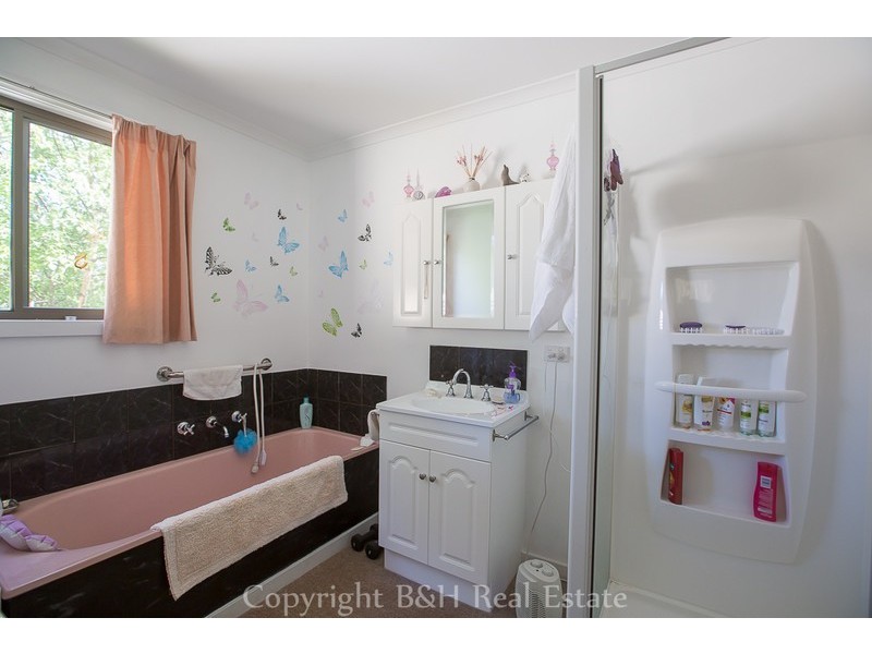 140 McCoys Road, Claude Road TAS 7306