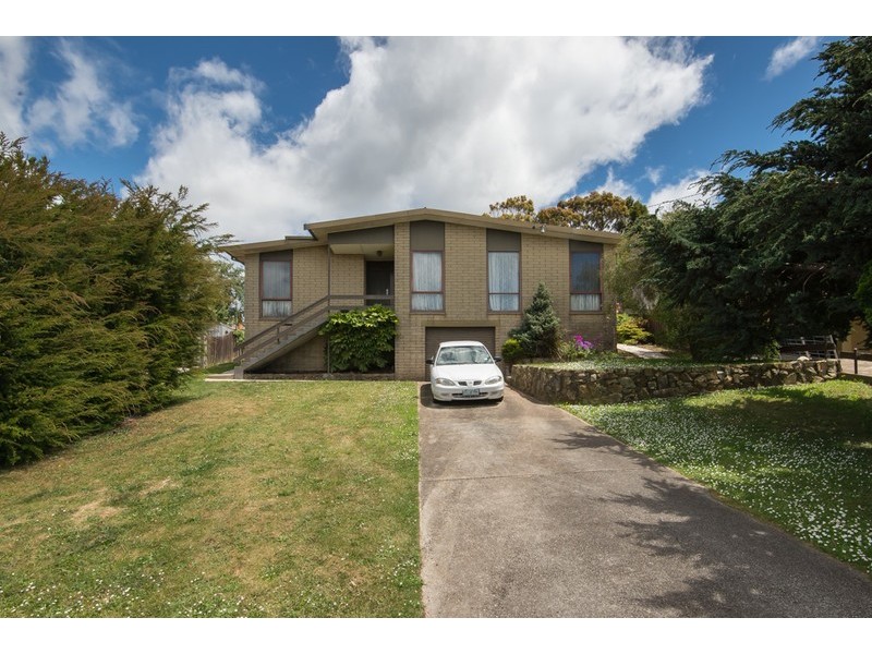 14 McGrath Street, Upper Burnie TAS 7320
