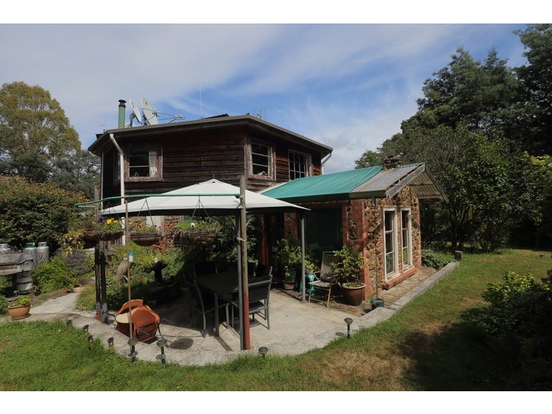 194 Wilks Road, Lorinna TAS 7306