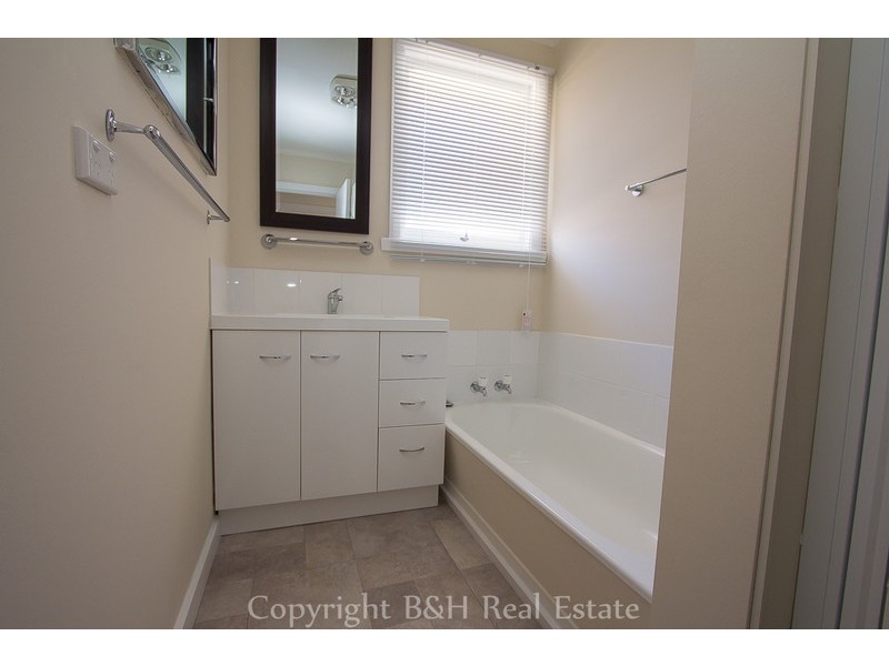 45 Roslyn ave, Romaine TAS 7320