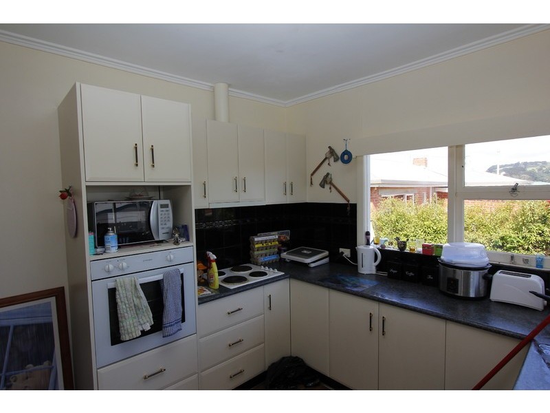 35 Beaufort Street, Somerset TAS 7322