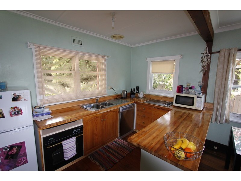 12 Paraka Street, Parklands TAS 7320