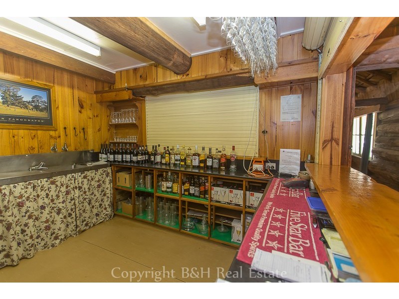 32 Wellington Road, Gowrie Park TAS 7306
