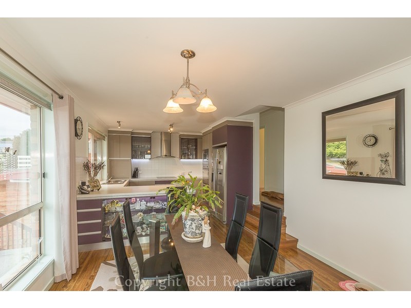2 Kelvin Street, Penguin TAS 7316