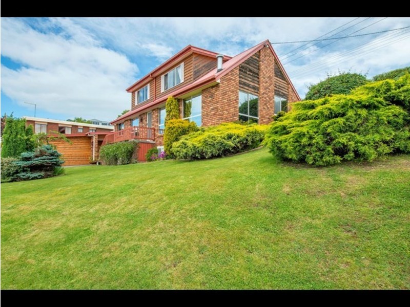 2 Kelvin Street, Penguin TAS 7316