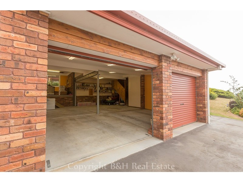 2 Kelvin Street, Penguin TAS 7316