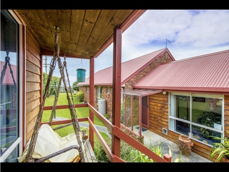 2 Kelvin Street, Penguin TAS 7316