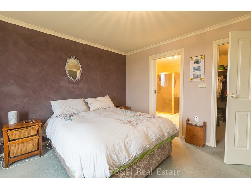 15 Port Road, Wynyard TAS 7325