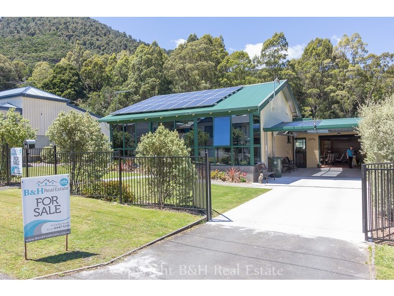 4 Clemons Street, Rosebery TAS 7470