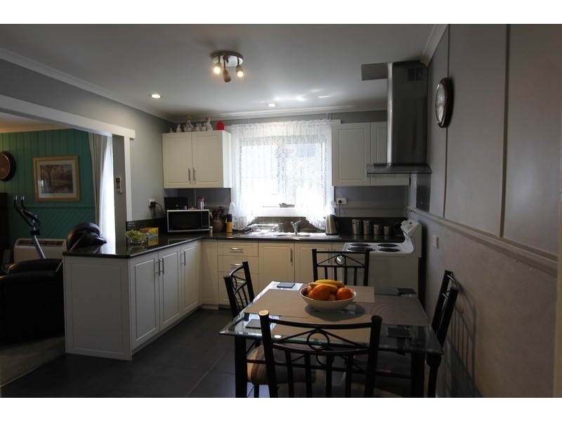 4 Clemons Street, Rosebery TAS 7470