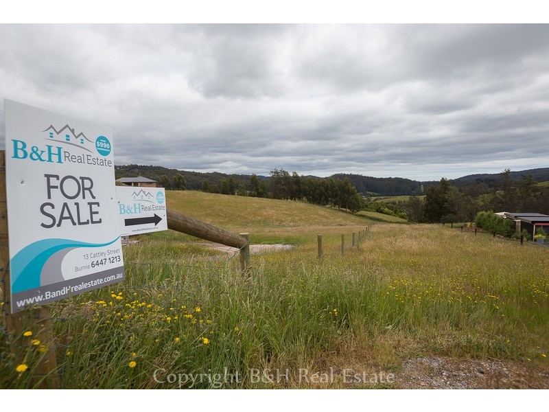 8 Truro Place, Acacia Hills TAS 7306