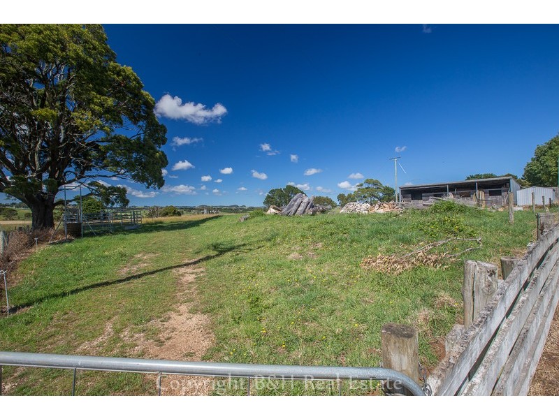 16 Hardys Road, Somerset TAS 7322