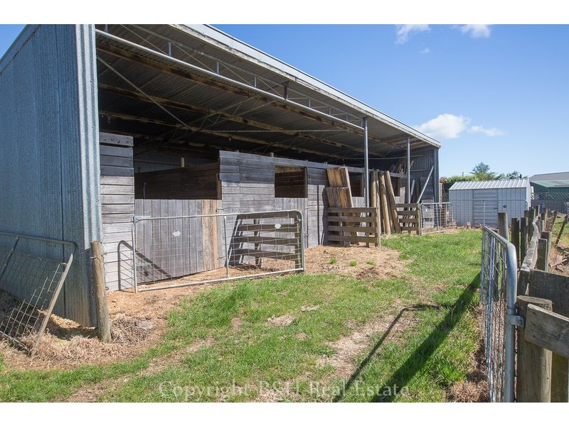 16 Hardys Road, Somerset TAS 7322