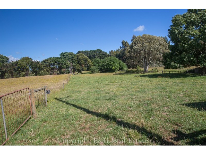16 Hardys Road, Somerset TAS 7322