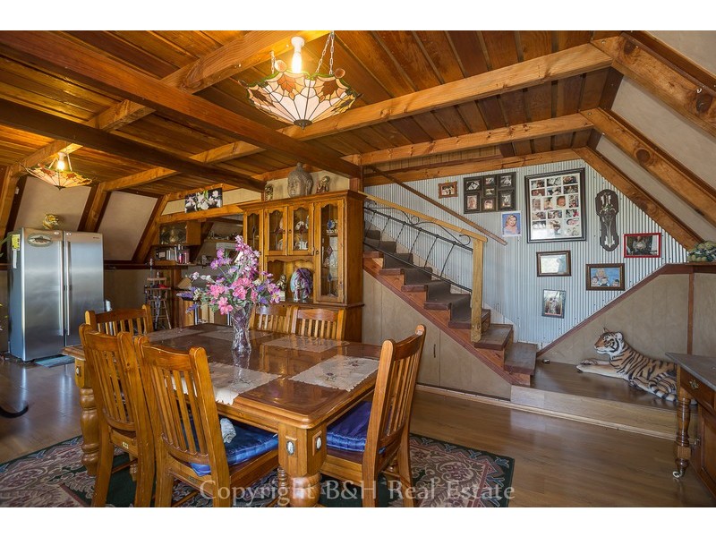 27 Main Street, Sheffield TAS 7306
